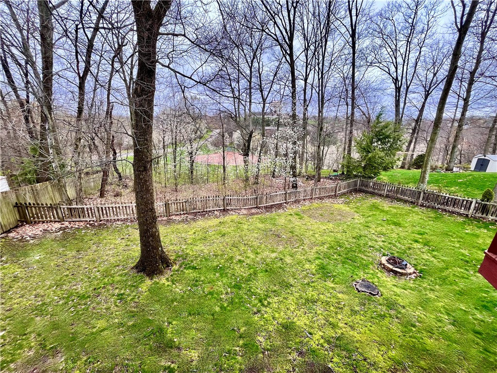 Moon/Crescent Twp, Pennsylvania 15108, United States, 3 Bedrooms Bedrooms, ,3 BathroomsBathrooms,Residential,Contingent,108643