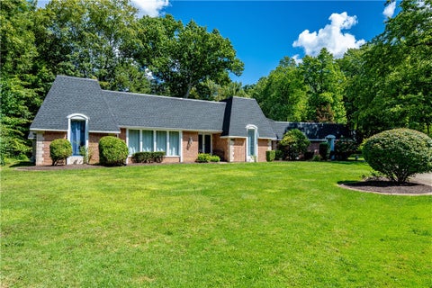Homes For Sale - 3707 Guilford Dr Dr<br/> Fairview Twp, PA 16506
