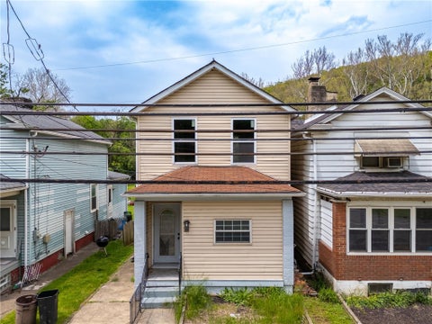 Homes For Sale - 5 Ambridge Ave<br/> Ambridge, PA 15003
