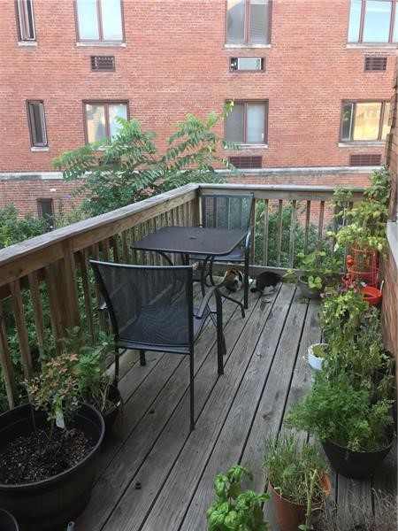 Shadyside, Pennsylvania 15206, United States, 3 Bedrooms Bedrooms, ,2 BathroomsBathrooms,Residential,Active,105647