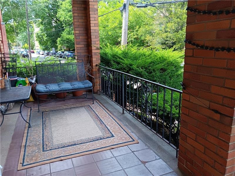 Shadyside, Pennsylvania 15206, United States, 3 Bedrooms Bedrooms, ,2 BathroomsBathrooms,Residential,Active,105647
