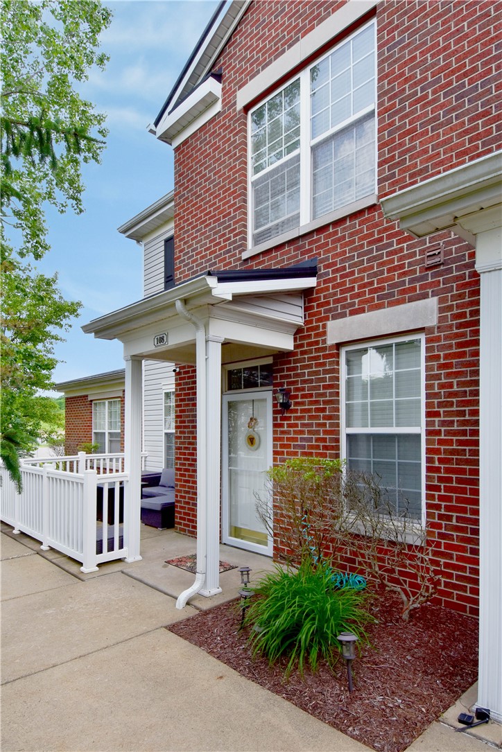 108 Sonie Dr