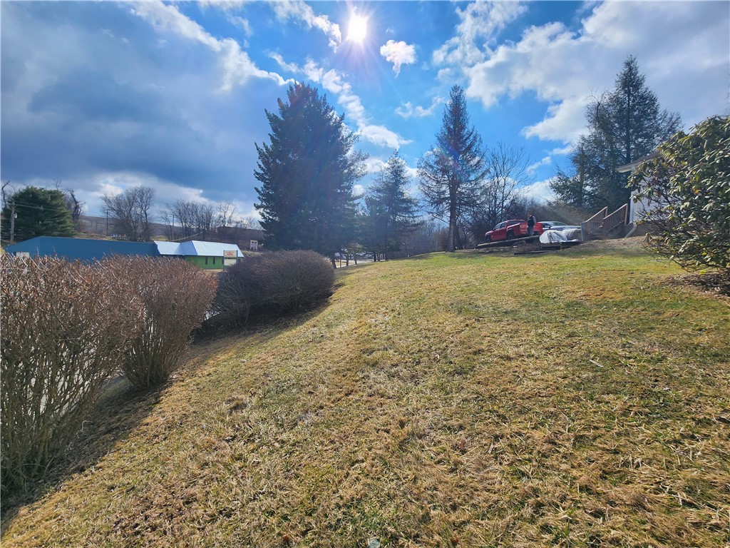 681 Tyrol Blvd, Monessen, Pennsylvania image 10