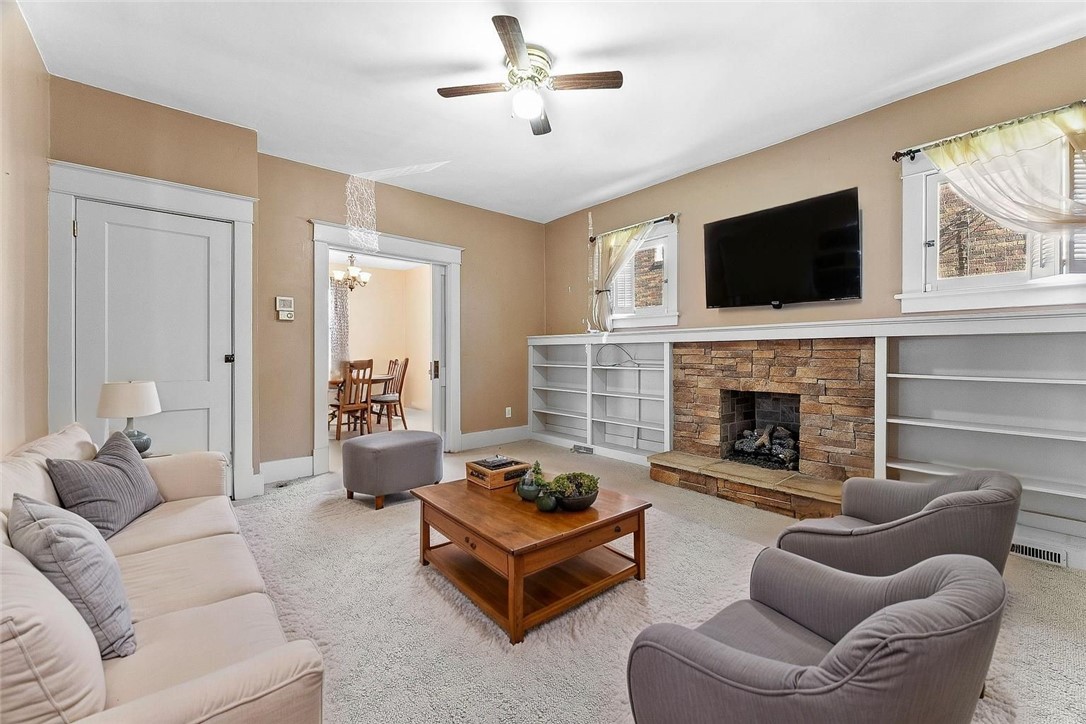 1427 Beaver Road Rd, Ambridge, Pennsylvania image 3