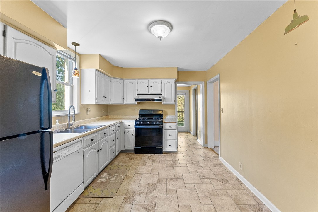 1427 Beaver Road Rd, Ambridge, Pennsylvania image 7