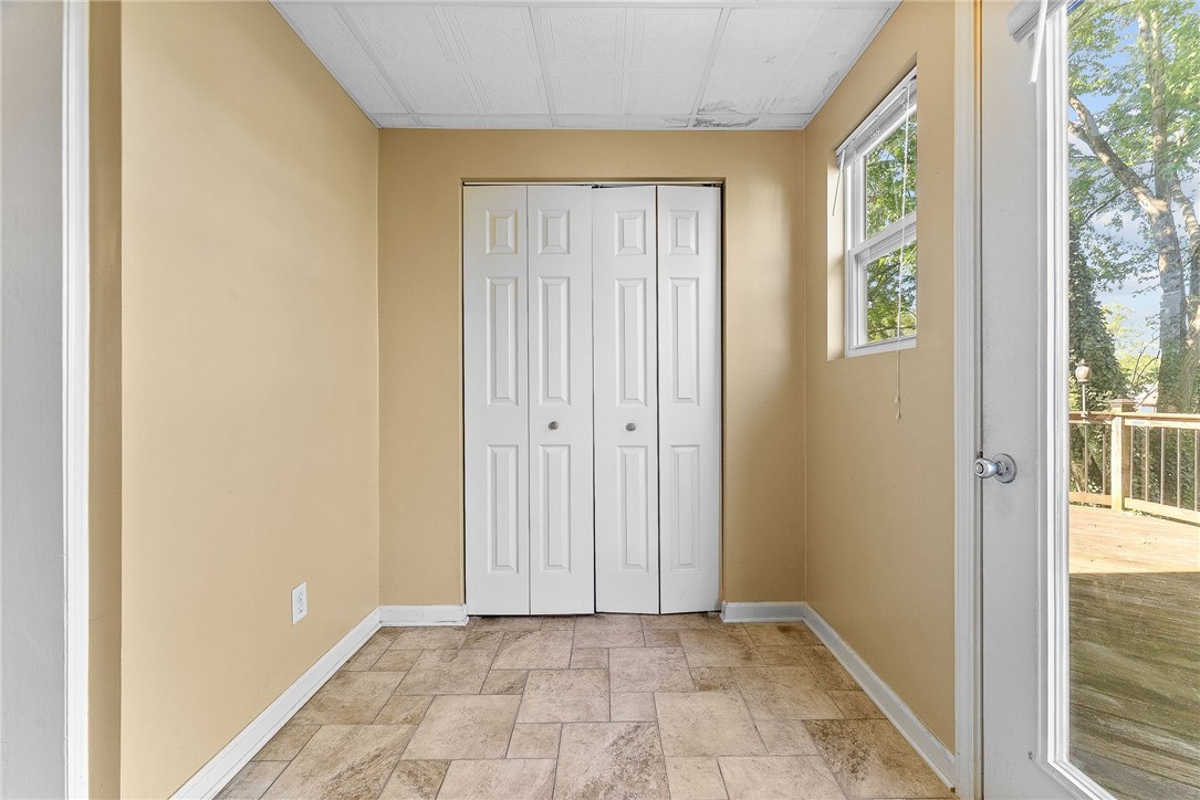 1427 Beaver Road Rd, Ambridge, Pennsylvania image 9