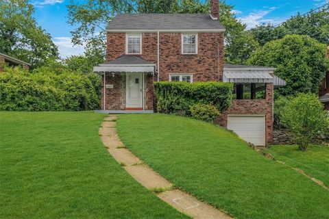 142 Slater Dr Pleasant Hills PA 15236