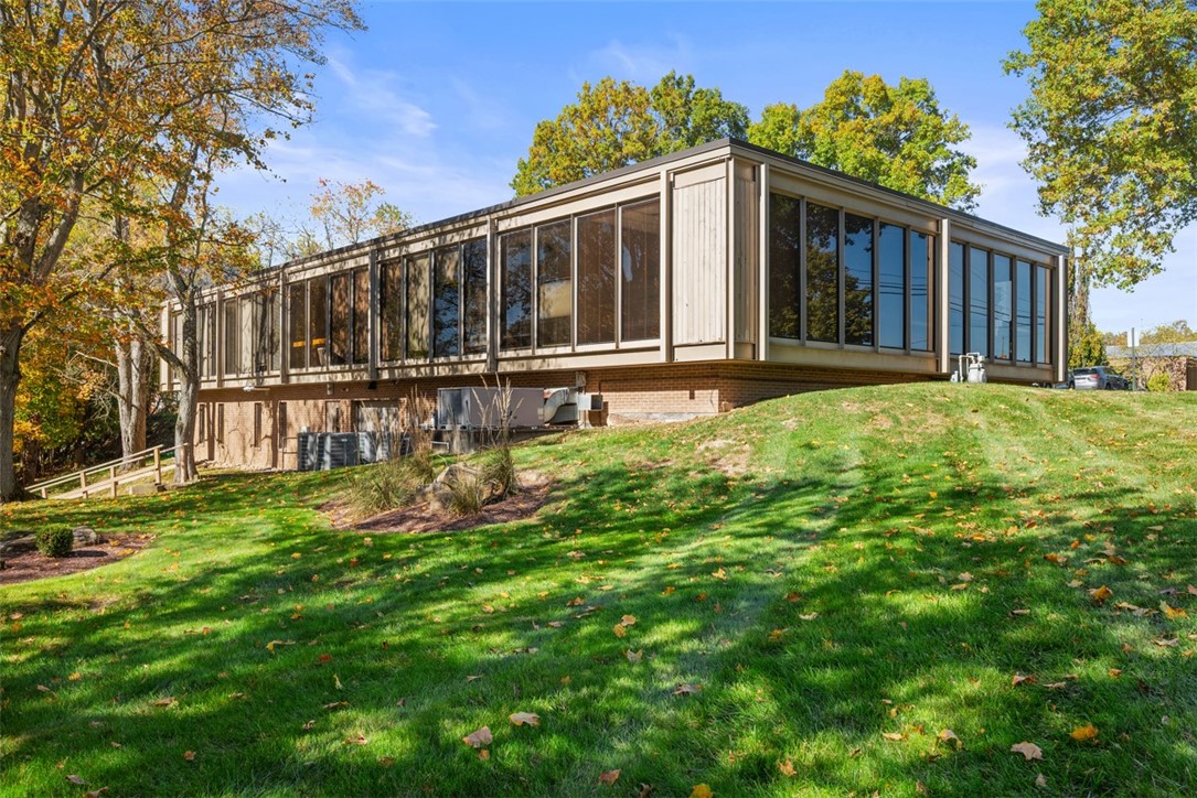 11 Mayview Road