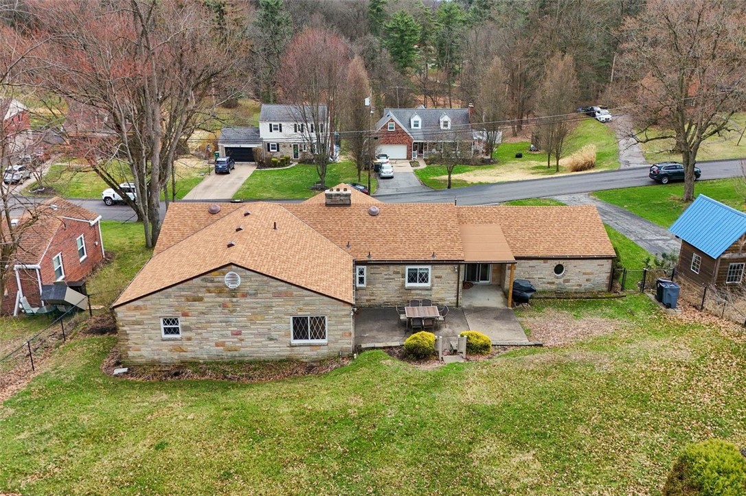 649 Rolling Green Dr