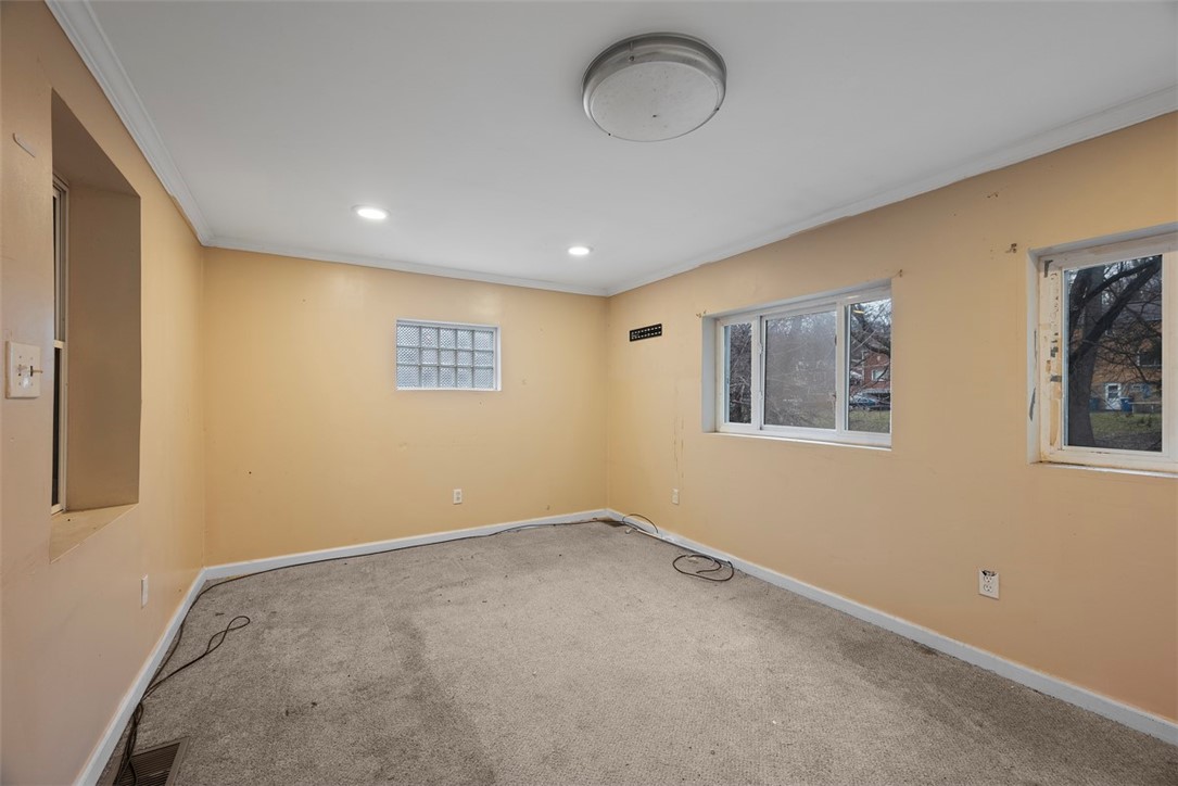 7811 Mount Carmel Rd Rd, Verona, Pennsylvania image 12