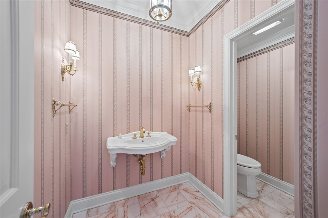 Murrysville, Pennsylvania 15668, United States, 6 Bedrooms Bedrooms, ,6 BathroomsBathrooms,Residential,Active,152909