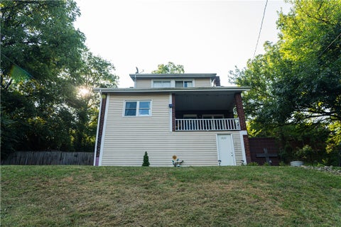 Photo for 1831 Main St