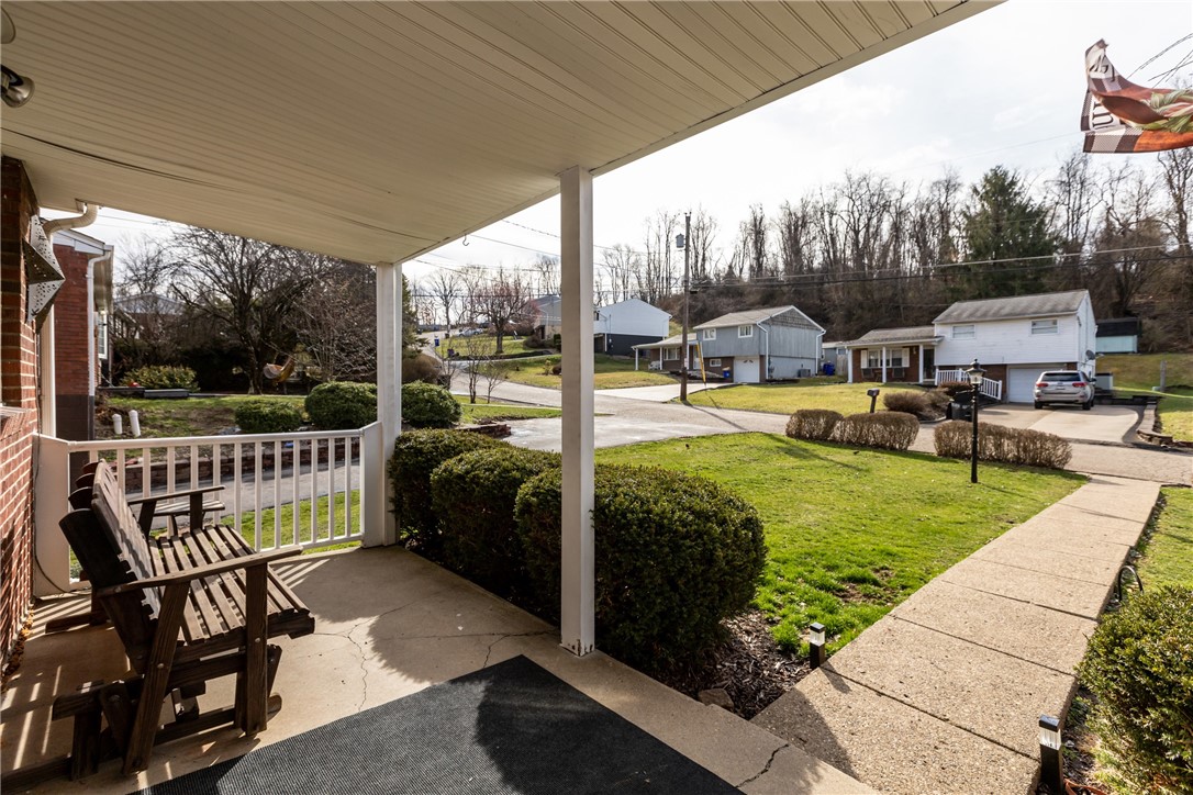 205 Chestershire Dr Dr, Oakdale, Pennsylvania image 6