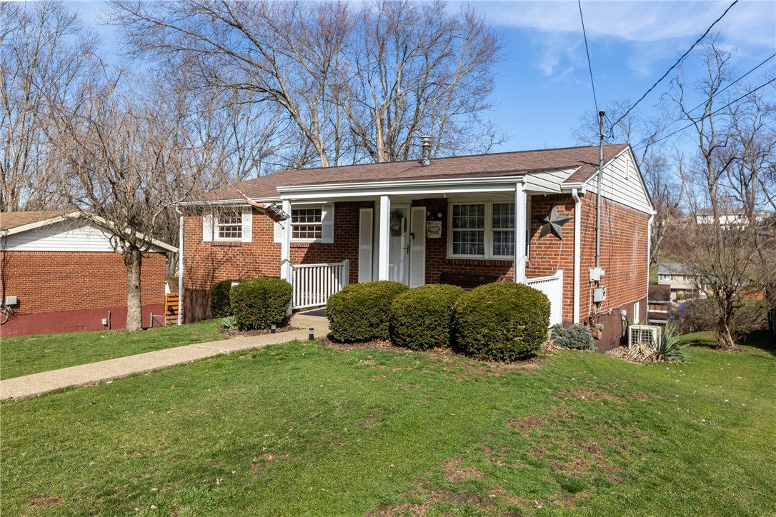 205 Chestershire Dr Dr, Oakdale, Pennsylvania image 4