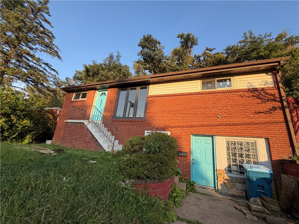 402 Elias Dr