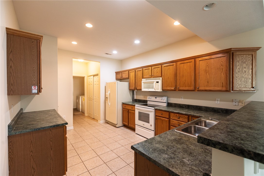 1153 Cobblestone Lane