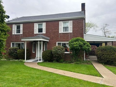 Photo of 919 Wible Run Rd, Pittsburgh, PA 15209 (MLS # 1751594)
