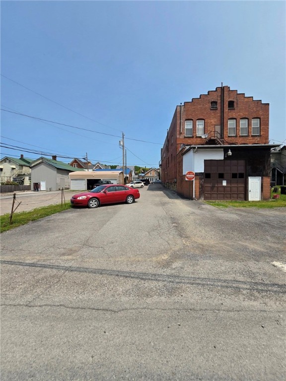 Broad St, New Bethlehem, Pennsylvania image 2