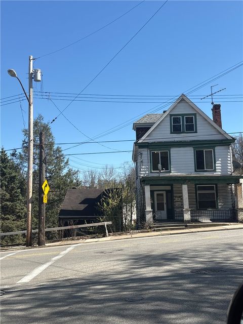 Photo of 2513 S 18th St, Pittsburgh, PA 15210 (MLS # 1749184)