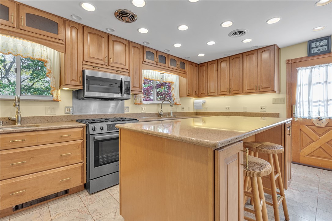 134 Allan Dr