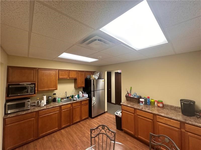 Ross Twp, Pennsylvania 15237, United States, ,Commercial,Active,15467