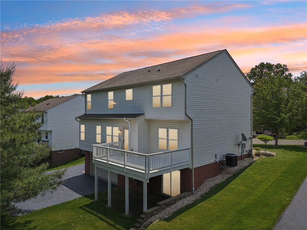 1875 Pioneer Dr