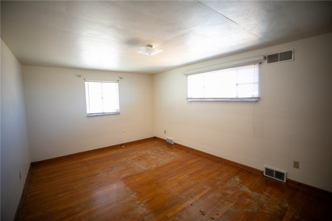 N Braddock, Pennsylvania 15104, United States, 3 Bedrooms Bedrooms, ,2 BathroomsBathrooms,Residential,Active,91462