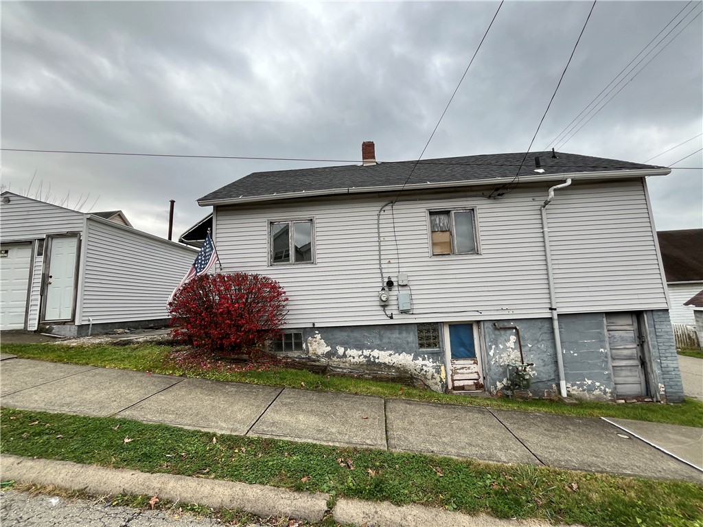 610 9th St St, Glassport, Pennsylvania image 2