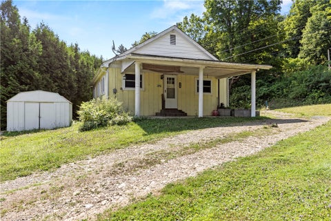 Photo for 325 W Main St