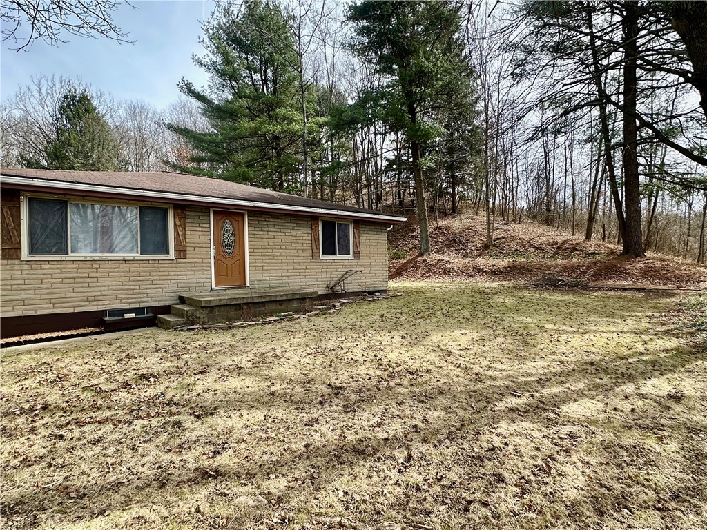 Raccoon Twp, Pennsylvania 15001, United States, 3 Bedrooms Bedrooms, ,1 BathroomBathrooms,Residential,Active,94406