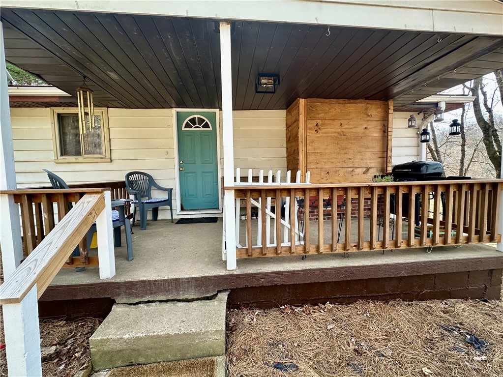 Raccoon Twp, Pennsylvania 15001, United States, 3 Bedrooms Bedrooms, ,1 BathroomBathrooms,Residential,Active,94406