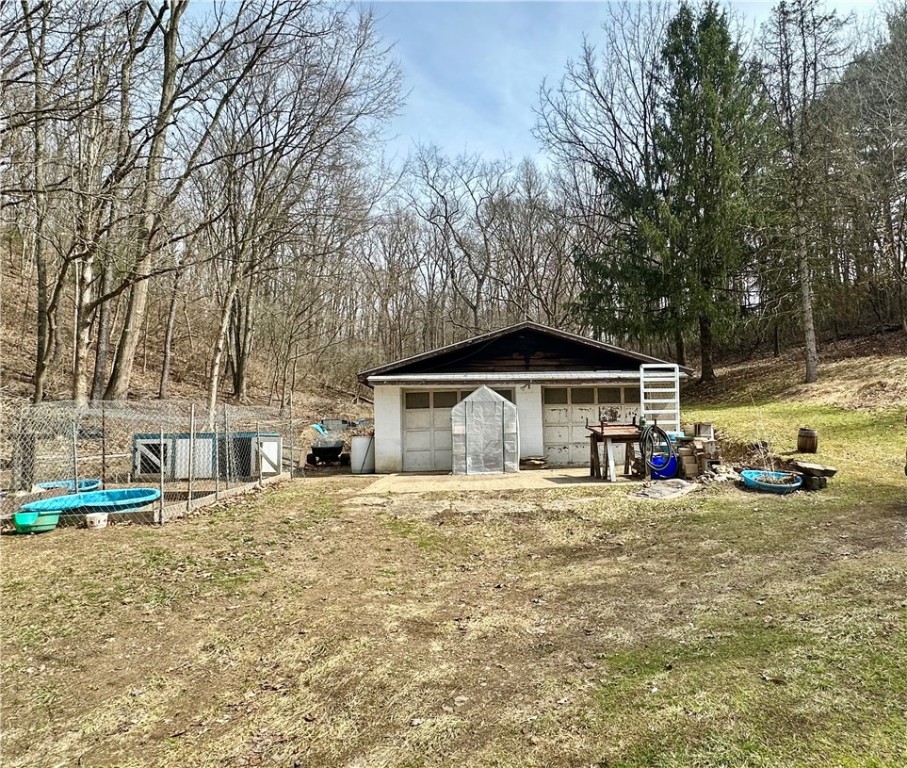 Raccoon Twp, Pennsylvania 15001, United States, 3 Bedrooms Bedrooms, ,1 BathroomBathrooms,Residential,Active,94406