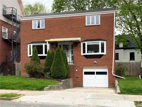 Photo of 307 Roup Ave, Friendship Park, PA 15232 (MLS # 1749992)