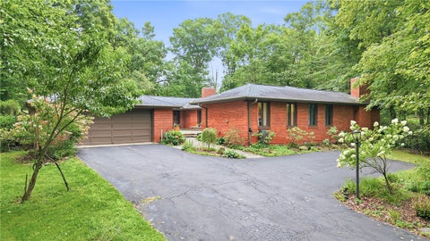 Homes For Sale - 801 Koonce Rd. Rd<br/> Hermitage, PA 16148