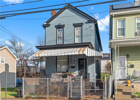 Photo of 310 5th Ave, Braddock, PA 15104 (MLS # 1731585)