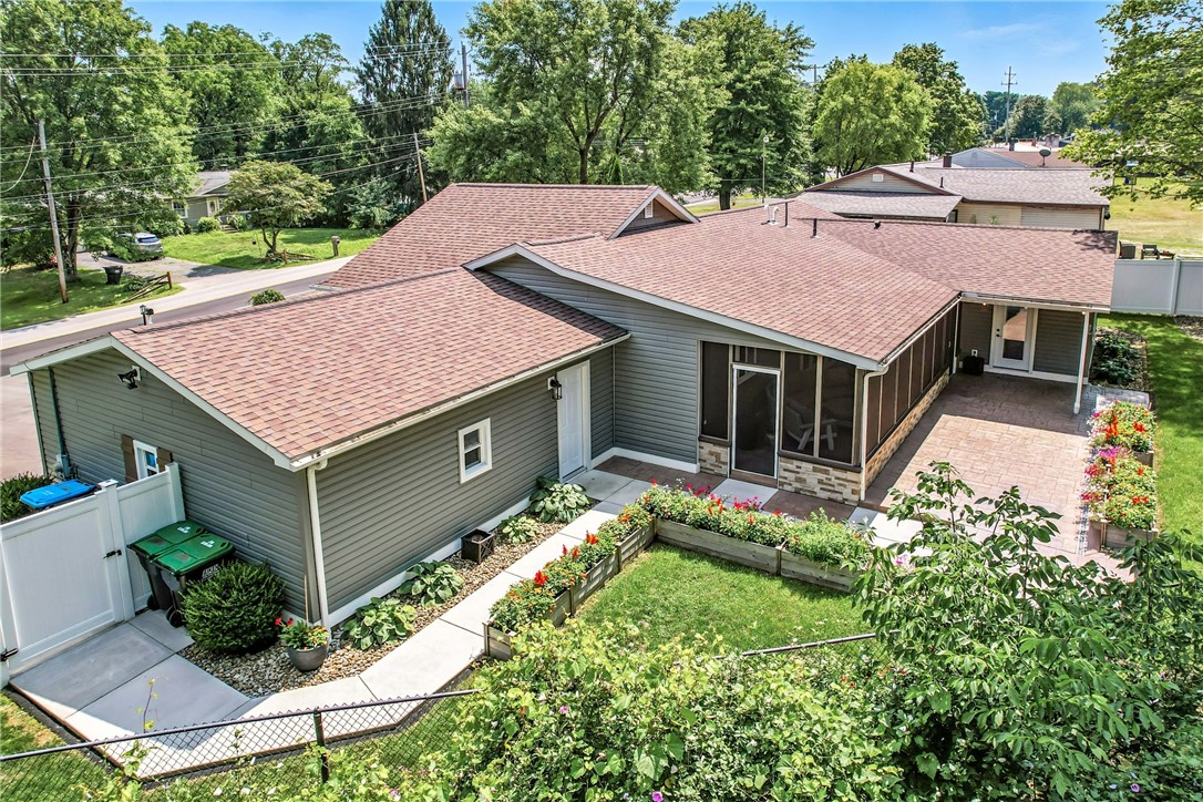 1045 Clarksville Road