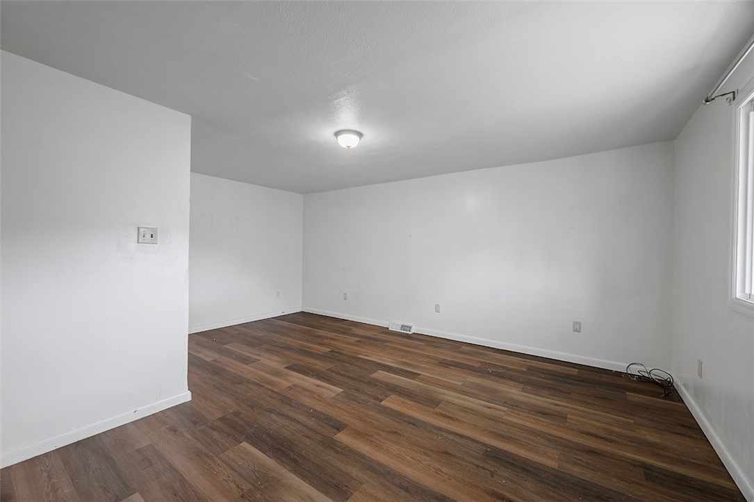 416 Oak St St, West Mifflin, Pennsylvania image 16
