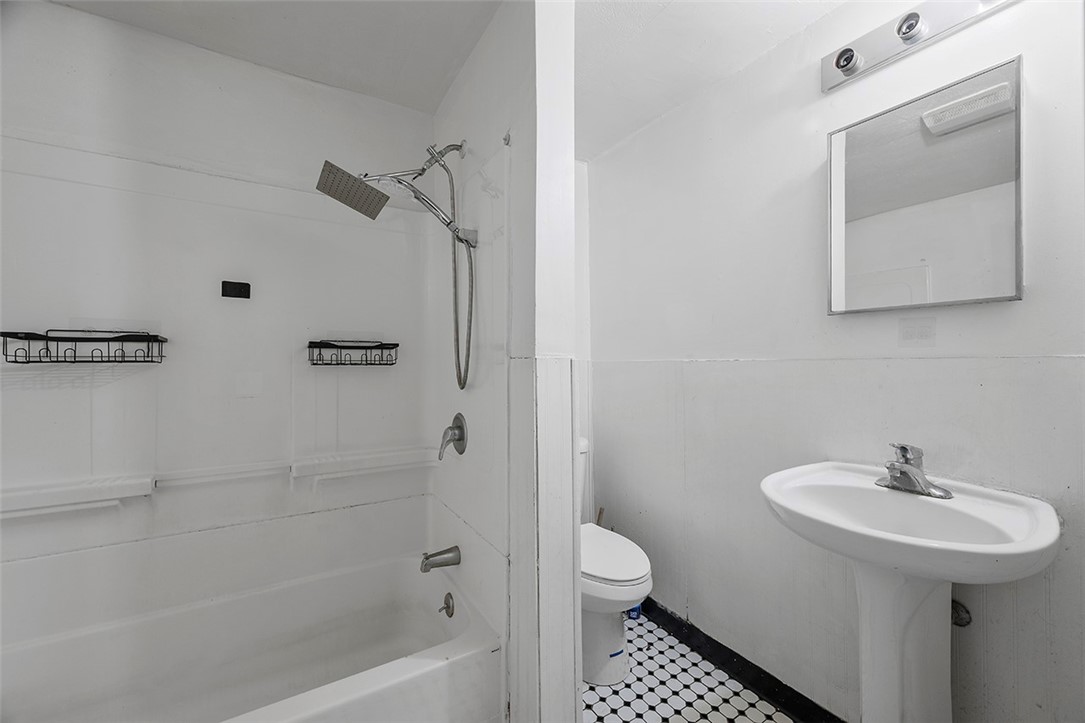 416 Oak St St, West Mifflin, Pennsylvania image 18