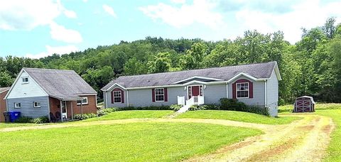 Photo of 110 Meadow St, Sarver, PA 16055 (MLS # 1760864)