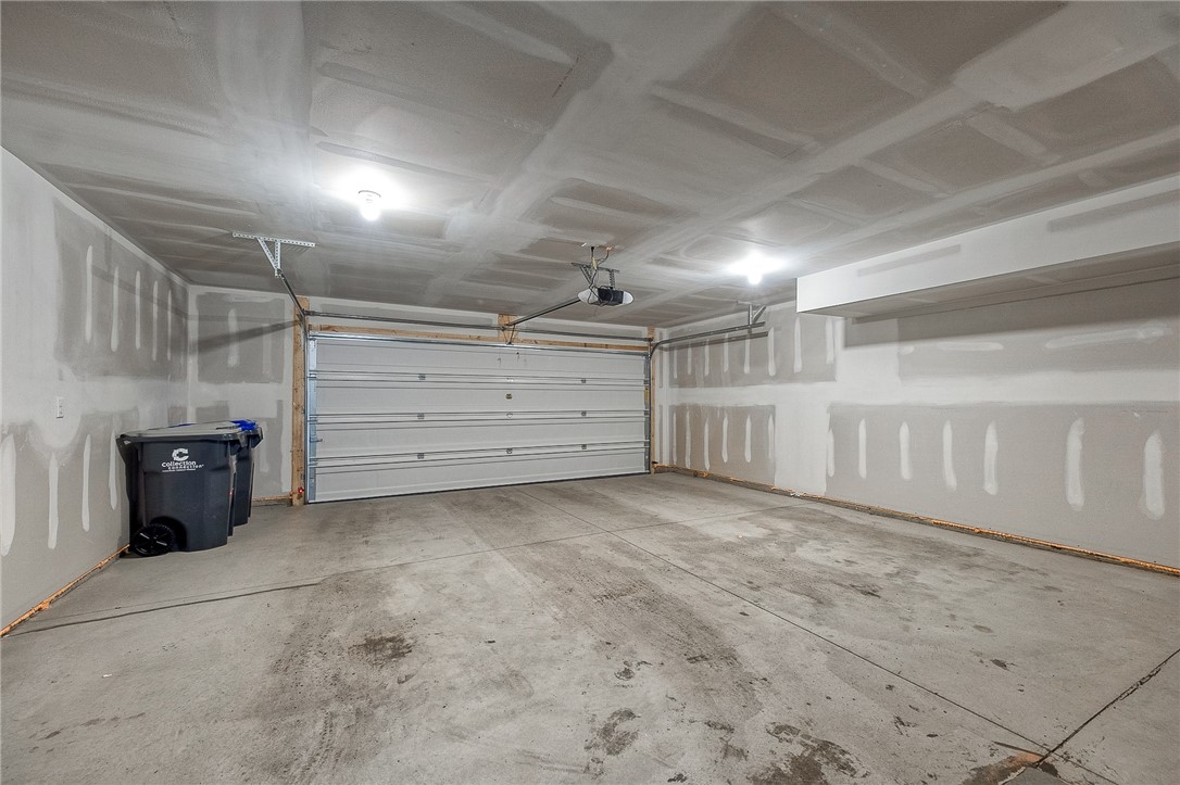 Cranberry Twp, Pennsylvania 16066, United States, 3 Bedrooms Bedrooms, ,3 BathroomsBathrooms,Residential,Active,84002