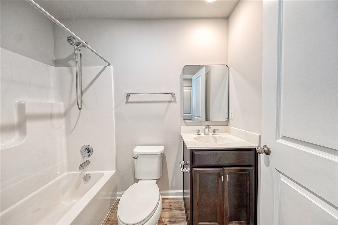 Cranberry Twp, Pennsylvania 16066, United States, 3 Bedrooms Bedrooms, ,3 BathroomsBathrooms,Residential,Active,84002