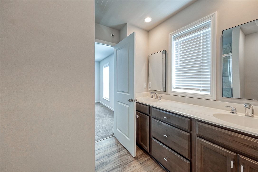 Cranberry Twp, Pennsylvania 16066, United States, 3 Bedrooms Bedrooms, ,3 BathroomsBathrooms,Residential,Active,84002