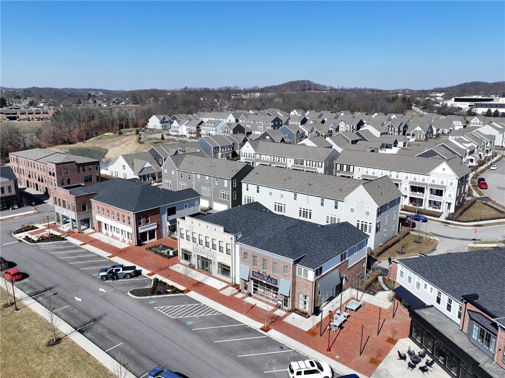 Cranberry Twp, Pennsylvania 16066, United States, 3 Bedrooms Bedrooms, ,3 BathroomsBathrooms,Residential,Active,84002