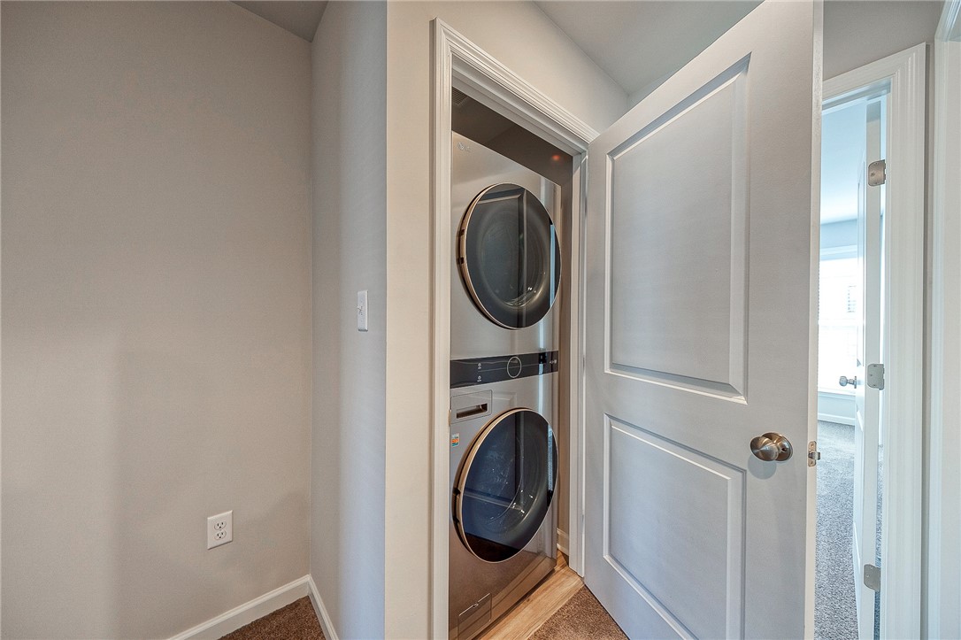 Cranberry Twp, Pennsylvania 16066, United States, 3 Bedrooms Bedrooms, ,3 BathroomsBathrooms,Residential,Active,84002