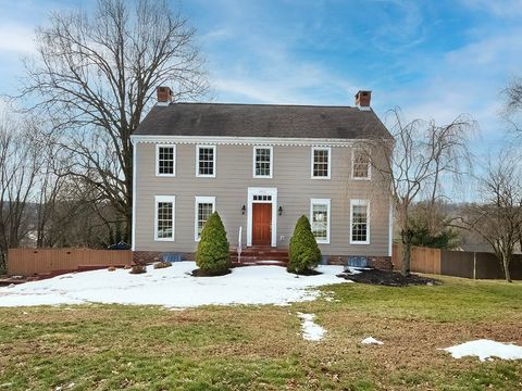 2515 Alydar Dr Franklin Park PA 15090