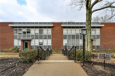 Photo of 624 Park Lane #D, Greensburg, PA 15601 (MLS # 1740759)