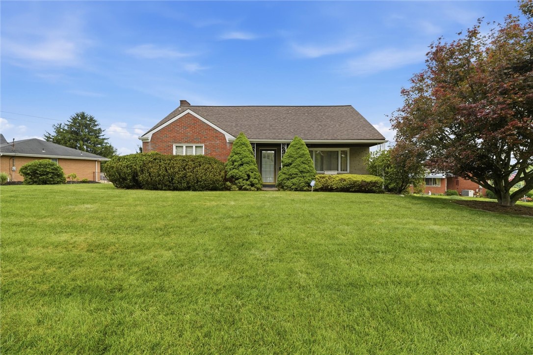 Photo 1 of 42 — 600 Douglas Ave, Elizabeth Twp/Boro, PA 15037