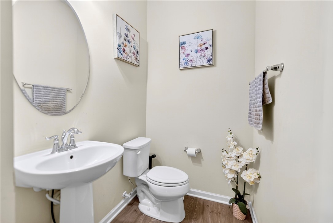 Carnegie, Pennsylvania 15106, United States, 3 Bedrooms Bedrooms, ,3 BathroomsBathrooms,Residential,Active,223774