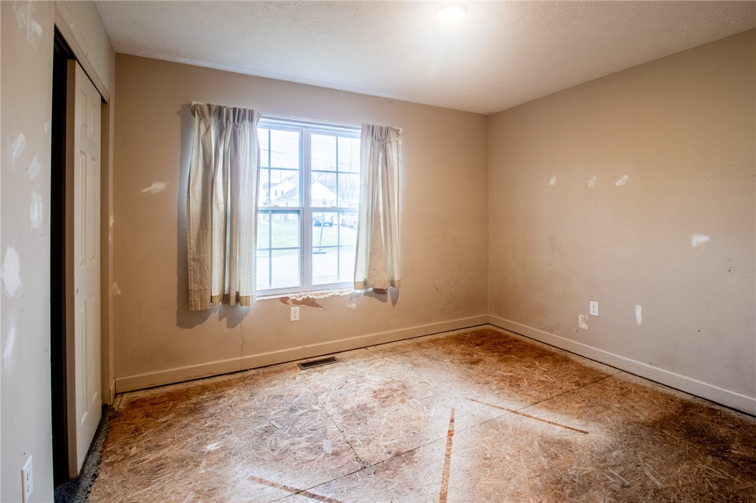 Derry Twp, Pennsylvania 15650, United States, 3 Bedrooms Bedrooms, ,2 BathroomsBathrooms,Residential,Contingent,23848