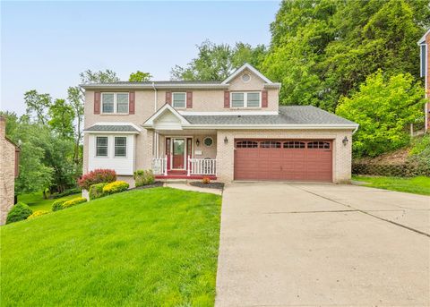 1198 Fox Terrier Dr Bethel Park PA 15102